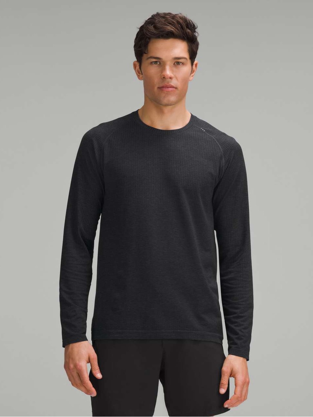 lululemon athletica Men's Metal Vent Tech Long-Sleeve Shirt 2.0 - Gray Sz Large